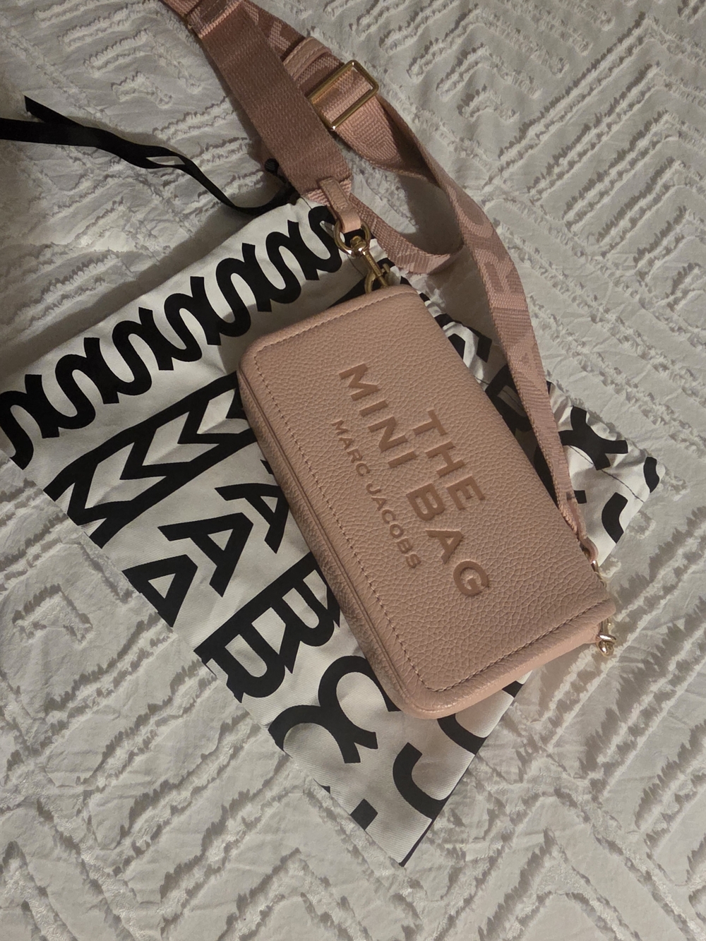 Marc Jacobs The Mini Bag Crossbody in Blush Pink